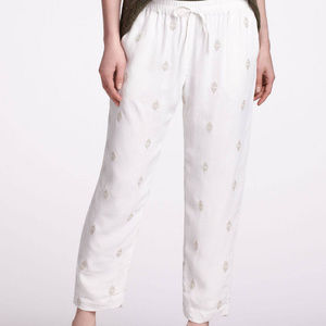 NWT Anthropologie Pointed Cressida Crops Ivory Sequined Summer Pants, 4 & 6